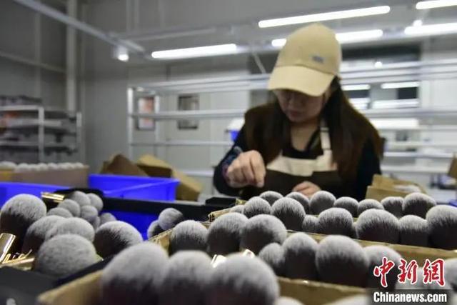 牌沧州真有“两把刷子”！j9九游真人游戏第一品(图9)